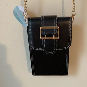 Charles Ella - Buckle Crossbody
